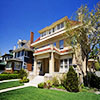American Foursquare style house on Albion Avenue
